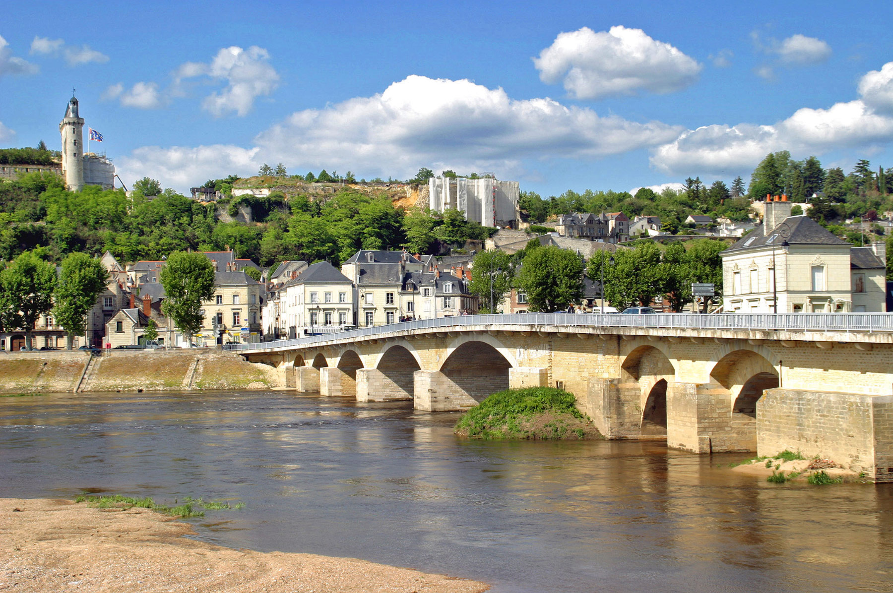 Chinon